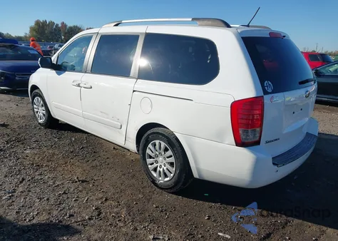 2012 Kia Sedona Lx z USA, uszkodzony, nr VIN KNDMG4C79C6417261